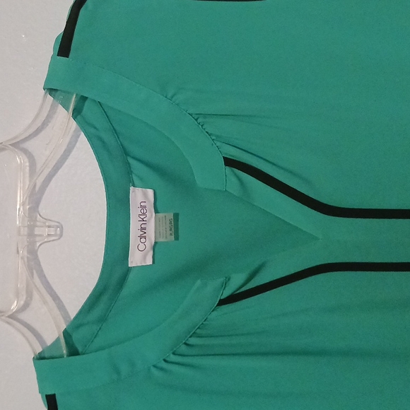 Calvin Klien Sleeless - Picture 2 of 4